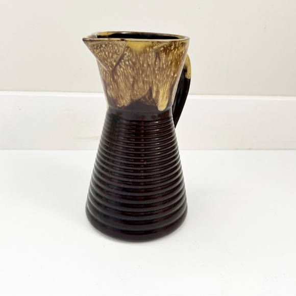 Vintage Made in Japan Two Tone Brown Glazed Pottery Pitcher Mid-Century Modern - Picture 3 of 9